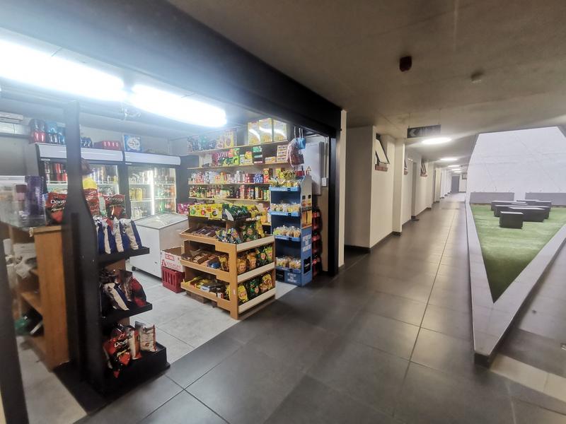 1 Bedroom Property for Sale in Observatory Western Cape